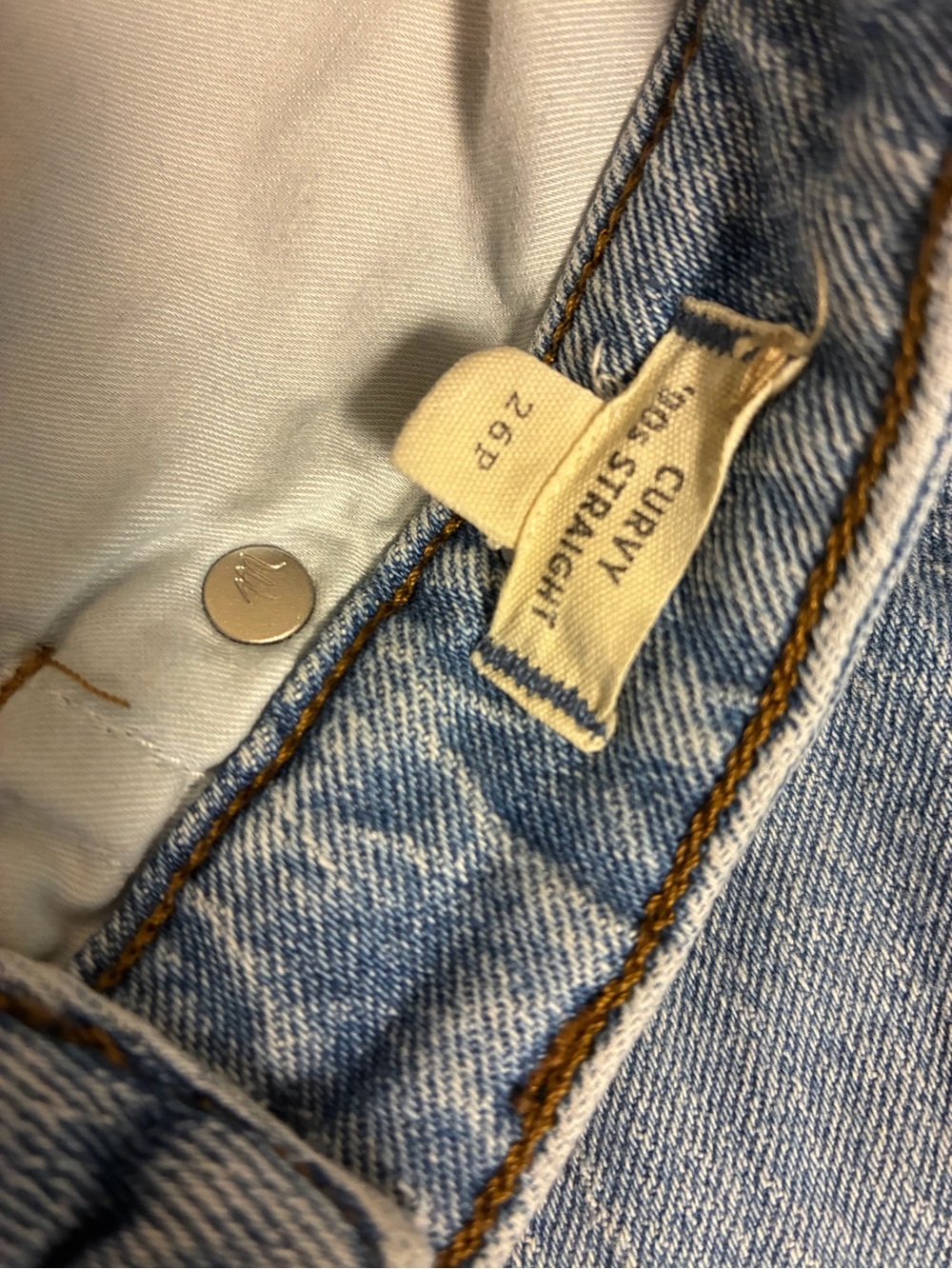 Madewell The '90s Straight Jean - Picture 7 of 12